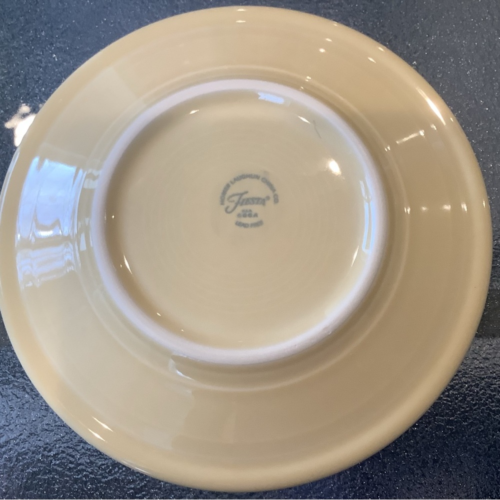 Fiesta / Fiestaware Christmas Luncheon Plate and 2 Scarlet Ring Mugs Like New! - Picture 3 of 6